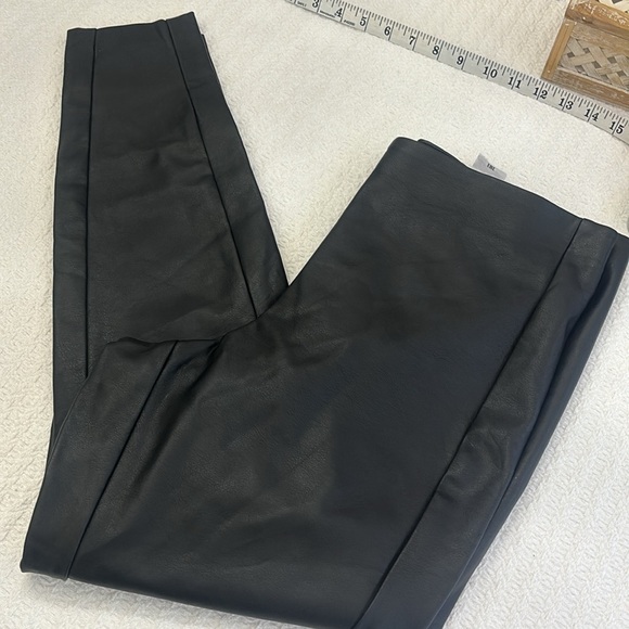 Banana Republic Vegan Leather Black Leggings - Picture 6 of 9
